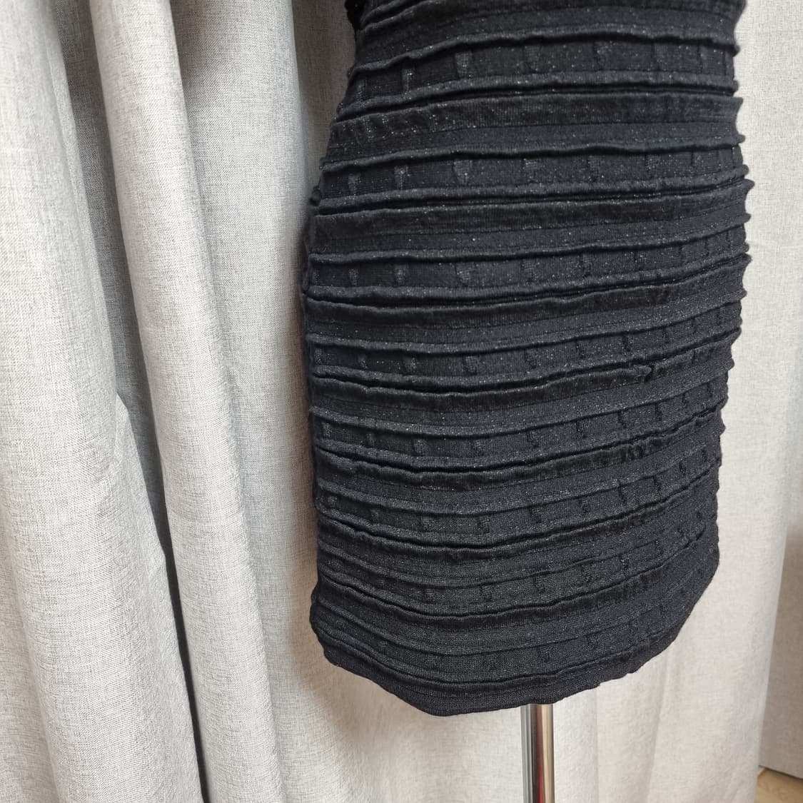 모조에스핀 시퀸 스판 니트 원피스 (55) 상태최상 상품이미지7