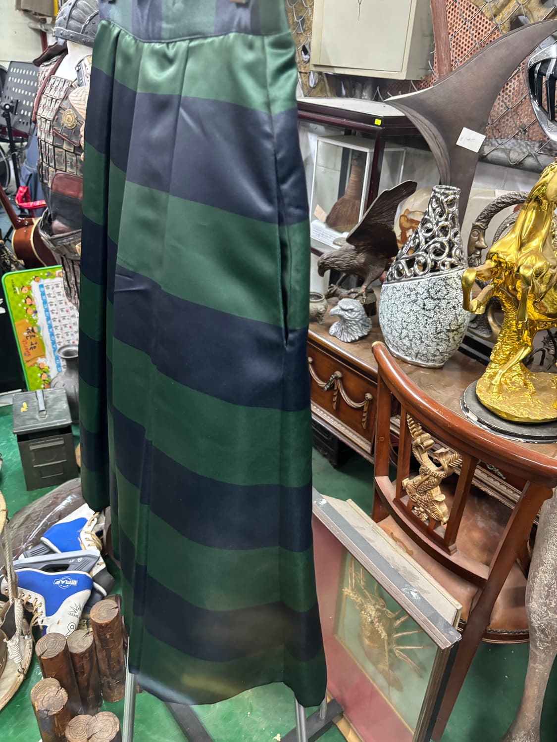 HEAVEN 그린 블랙 배색 가로 스트라이프 플리츠 스커트 상품이미지3