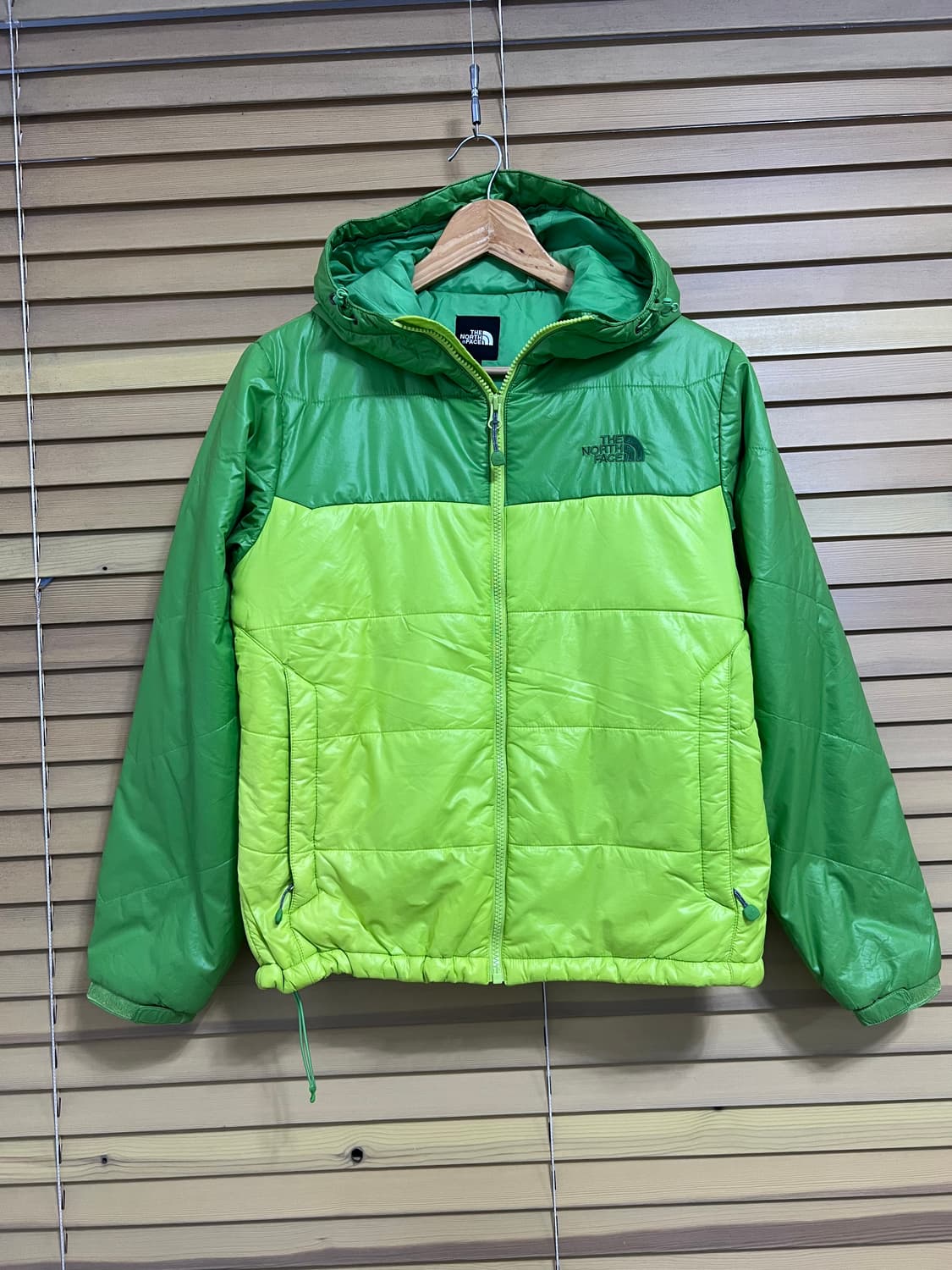 노스페이스 남여공용 그린 후드집업점퍼 경량패딩점퍼 95(XL) 상품이미지2