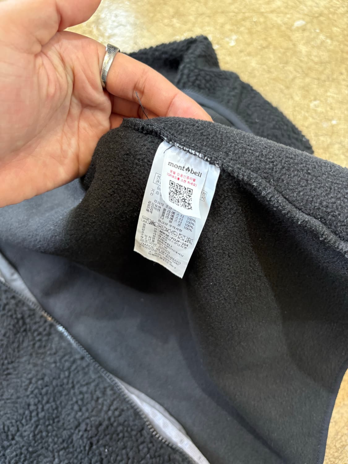 montbell 블랙 플리스 상품이미지4