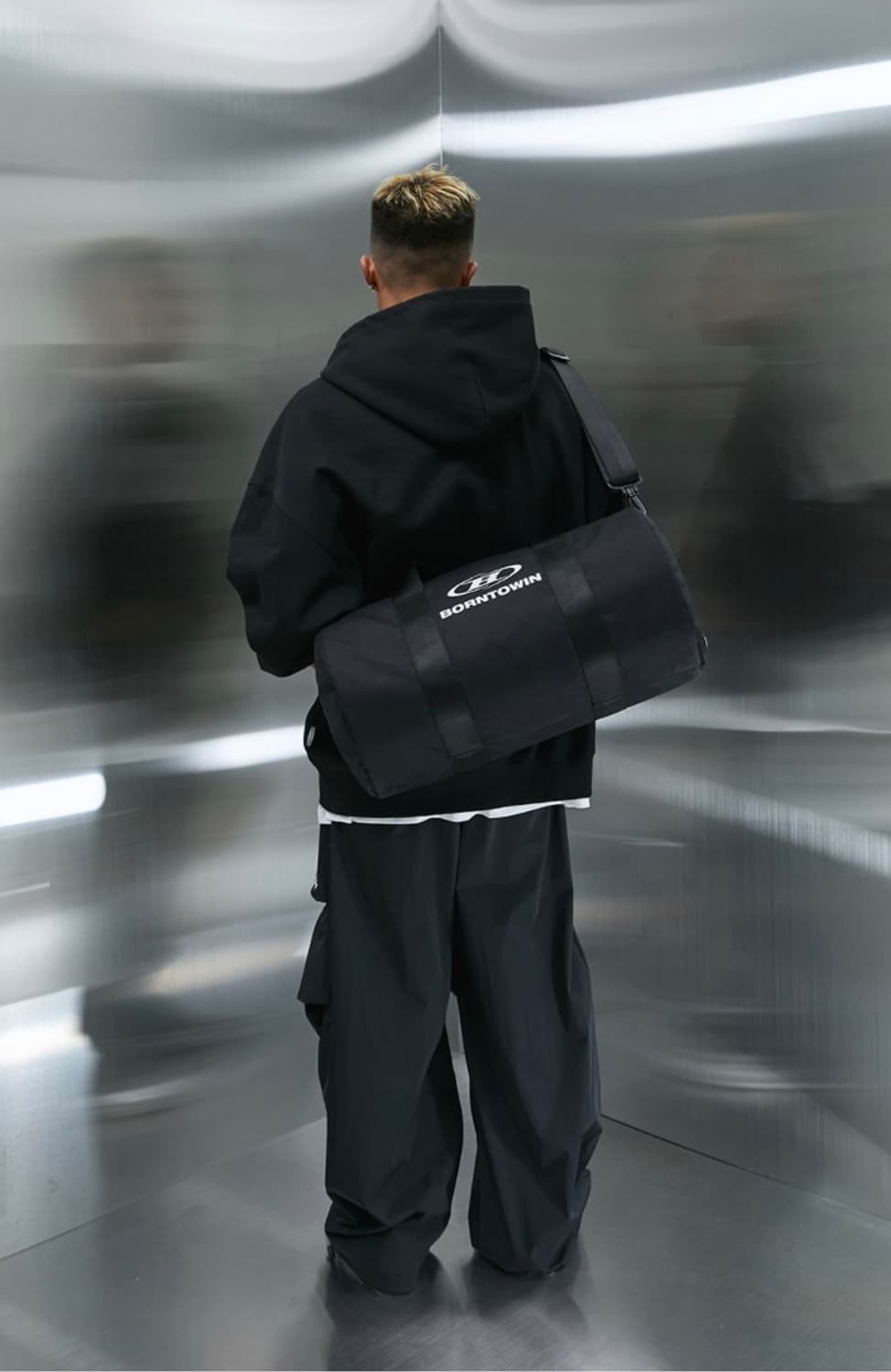 본투윈 B8 더플백 원통형 가방 크로스백 블랙 상품이미지5