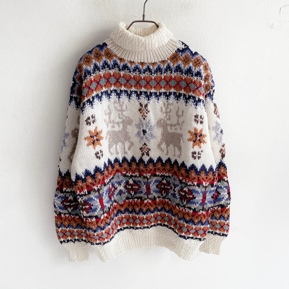 엑스레뱅 코위찬 노르딕 스웨터 상품이미지1