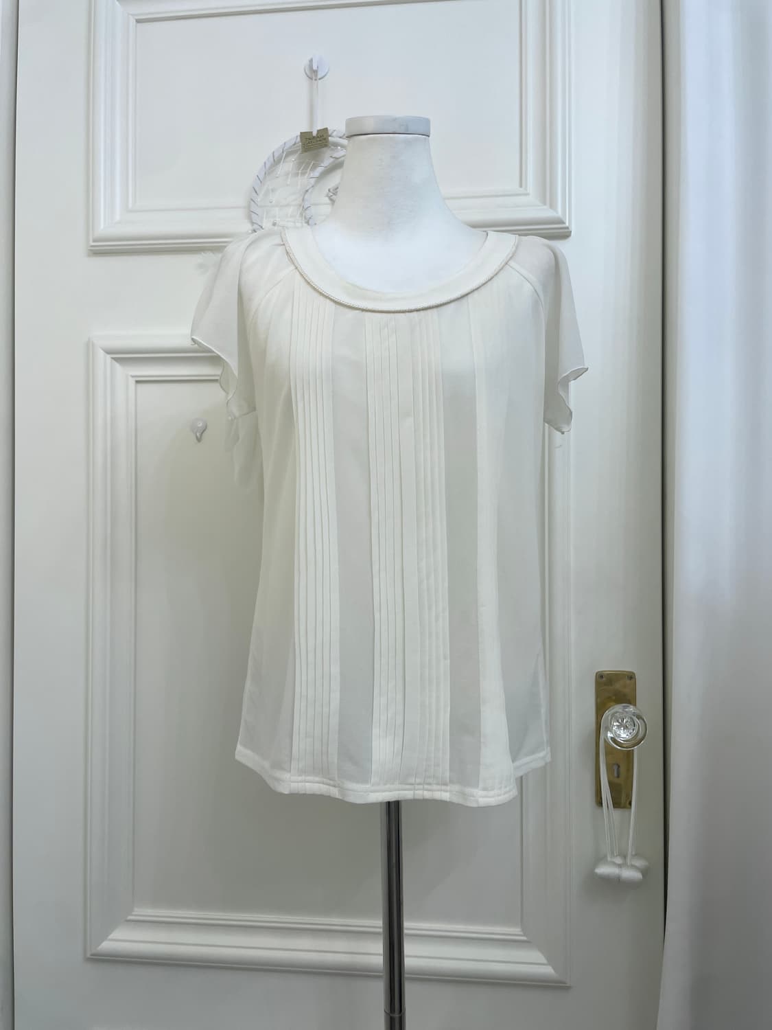 ivory pleats reglan chiffon blouse 상품이미지1