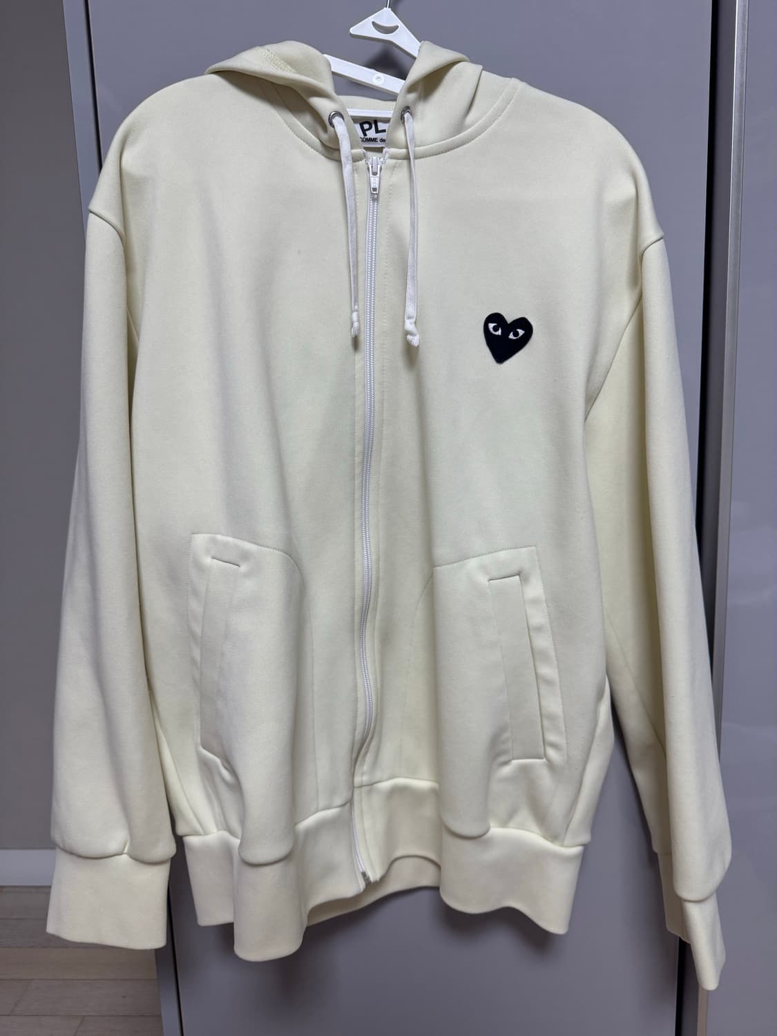 꼼데가르송 후드집업 상품이미지1