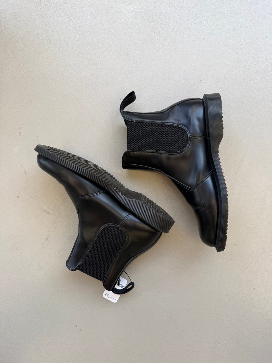 Dr. Martens Flora Chelsea Boots 상품이미지2