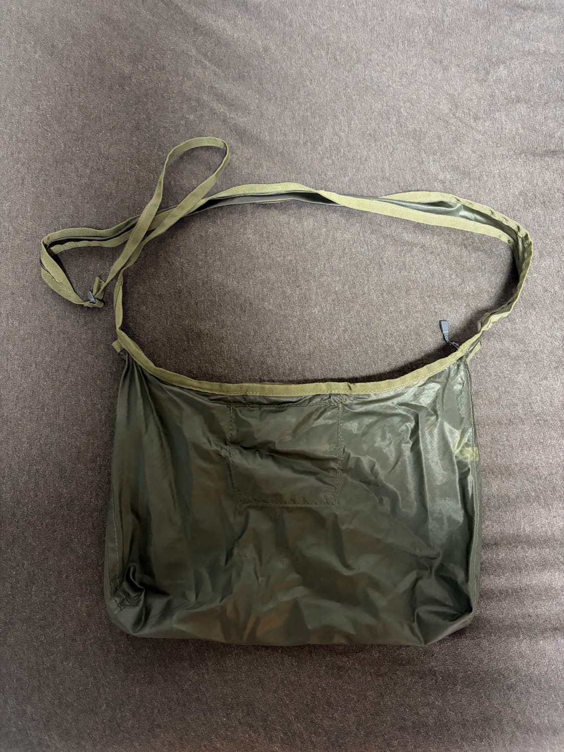 몽벨 UL 모노 숄더백 M 다크 올리브(카키) 상품이미지3