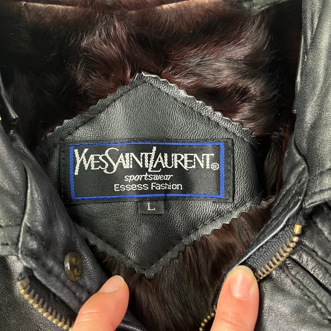 100 입생로랑 투웨이 퍼카라 램스킨 가죽 자켓 상품이미지5