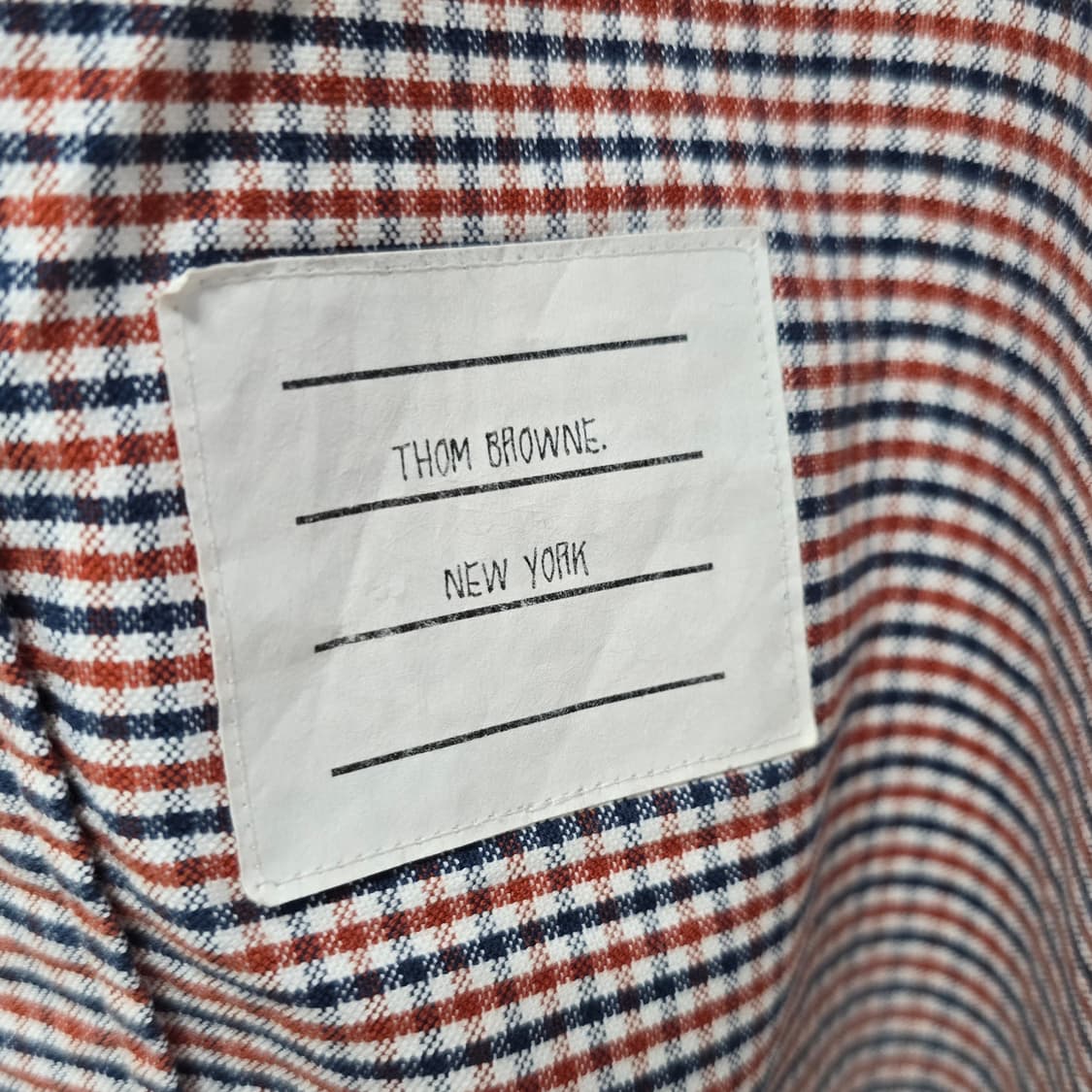 톰브라운 암밴드 삼선 체크 셔츠 3사이즈 100 판매 상품이미지2