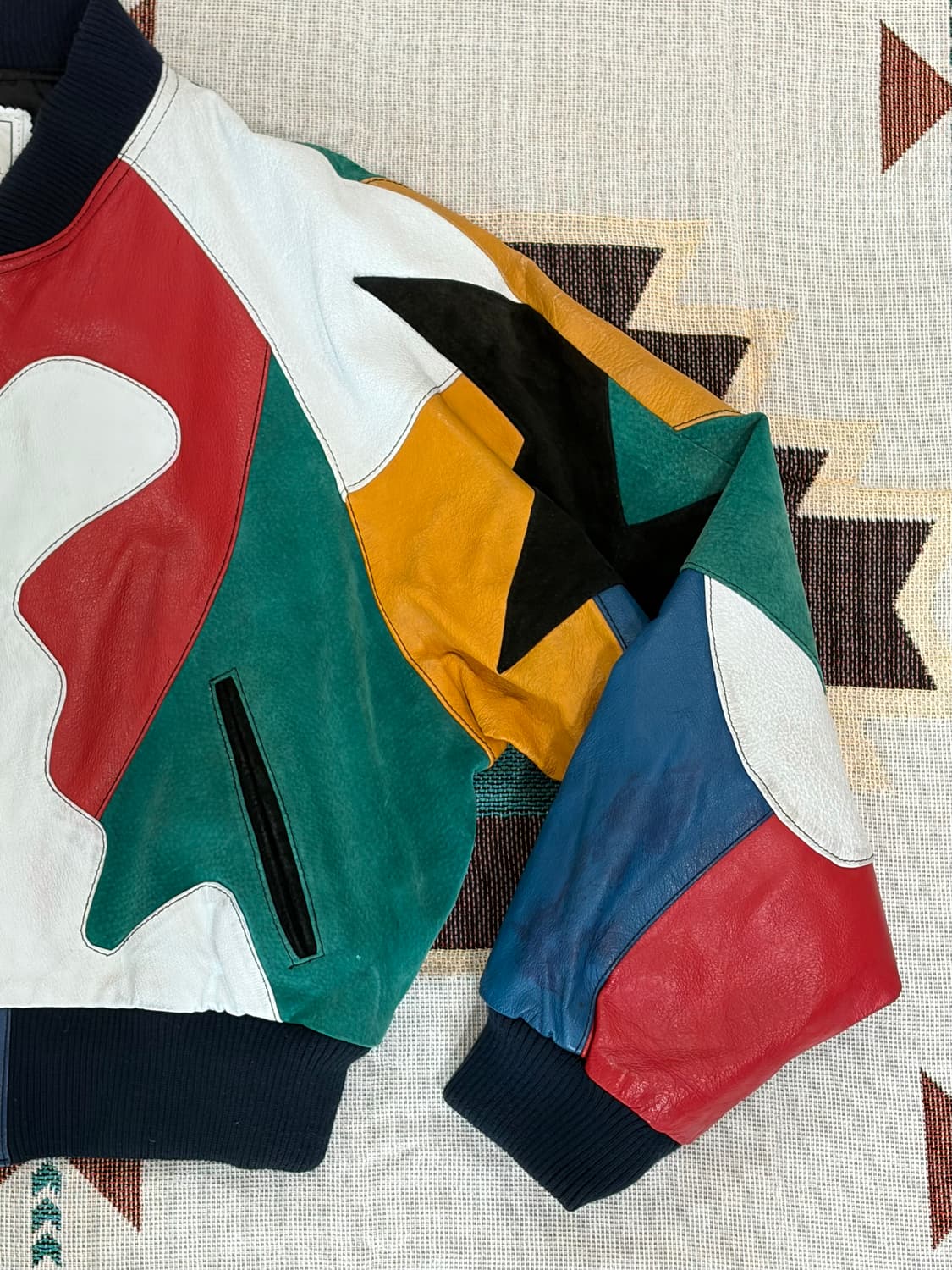 90s Cougar 크롭 레더 패치워크 봄버 블루종 자켓 상품이미지2