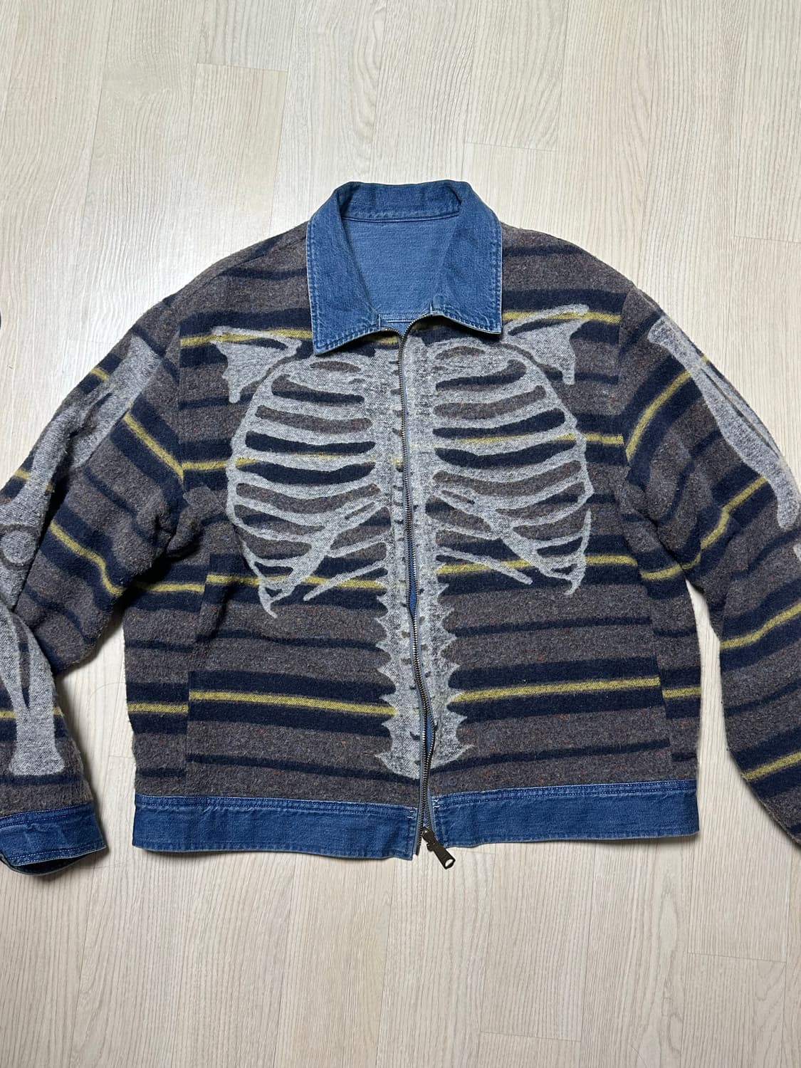 [3사이즈/2회착] 캐피탈 본 라이닝 리버시블 집업 데님자켓 상품이미지3