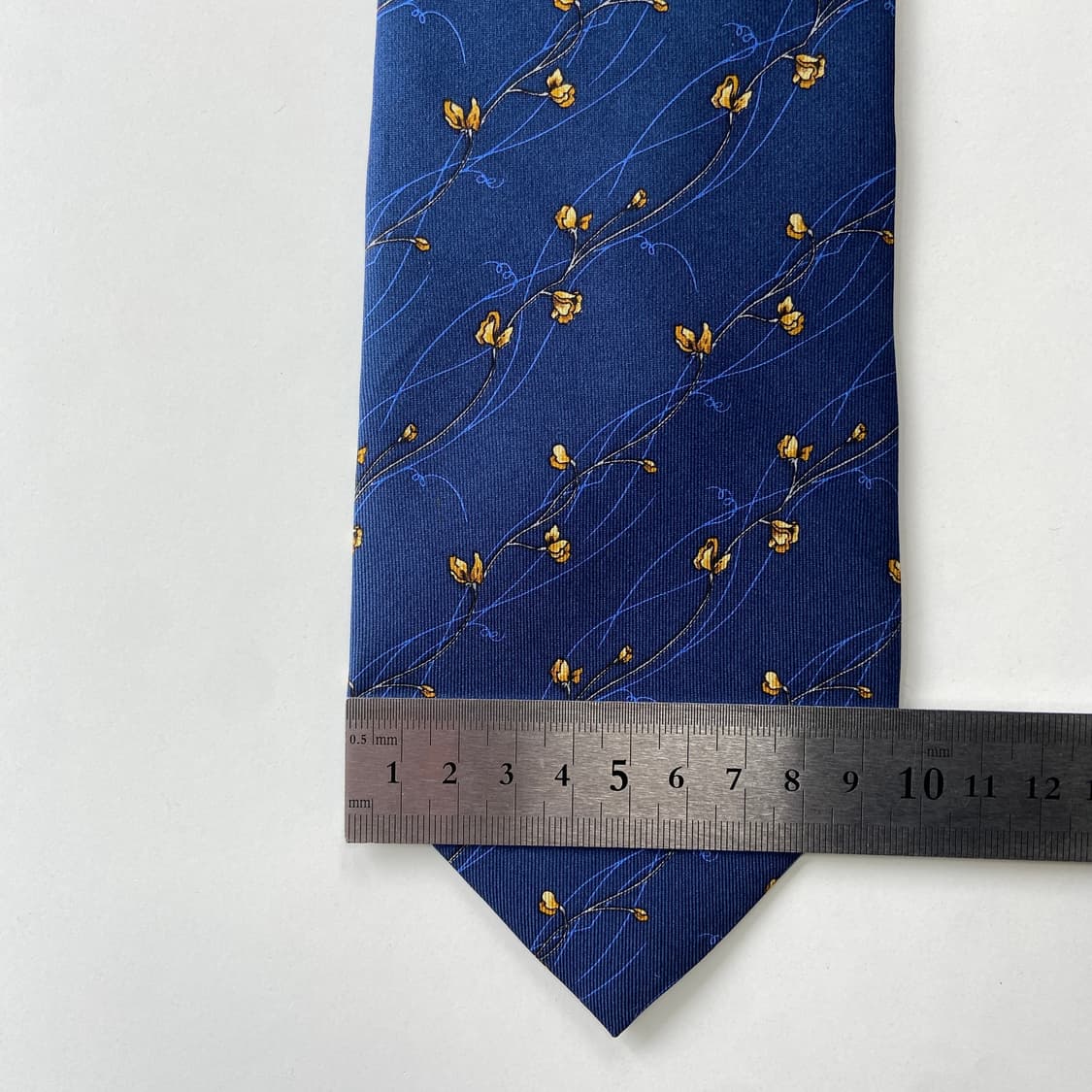 입생로랑(YSL) 명품 정품 넥타이 상품이미지8