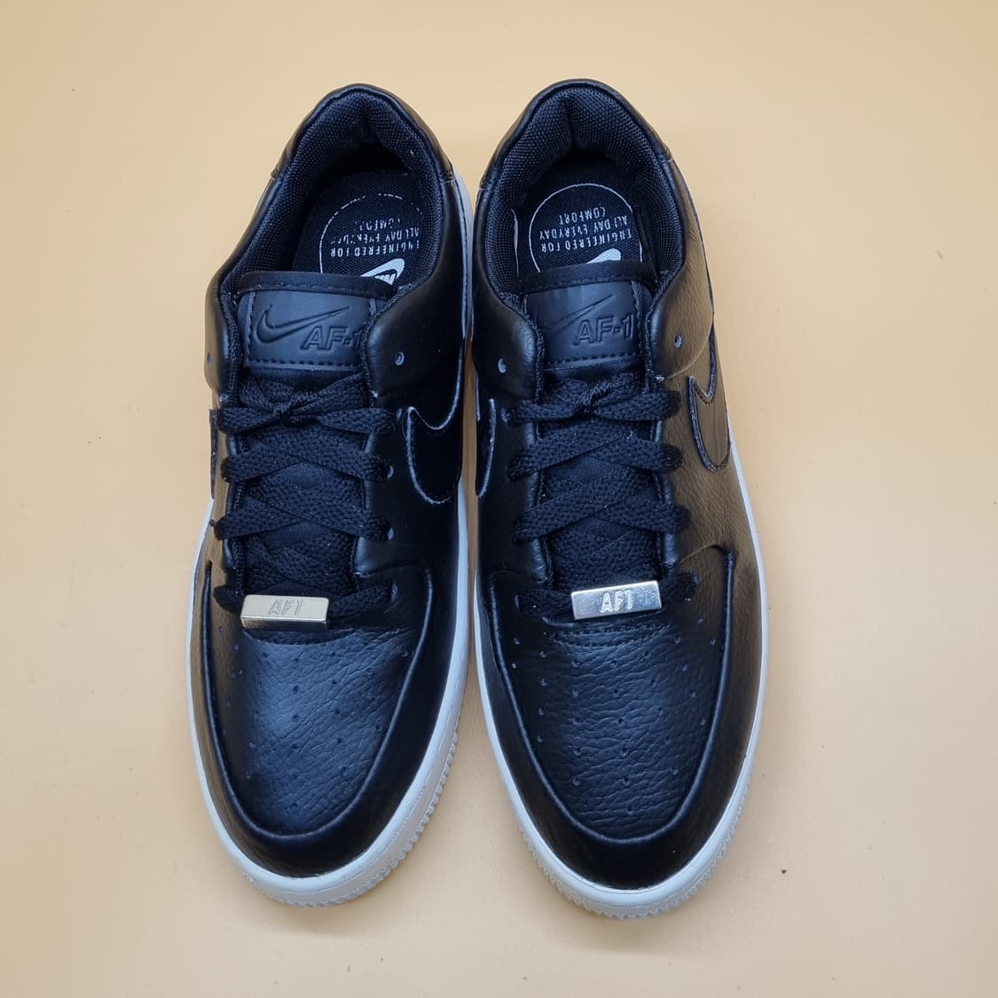 나이키 에어포스1 세이지로우 여성운동화240 상품이미지2