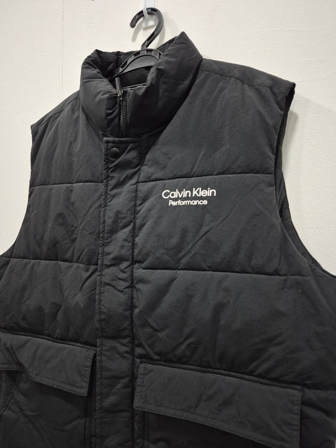 캘빈클라인 퍼포먼스 블랙 패딩 조끼 남성 105사이즈 상품이미지2