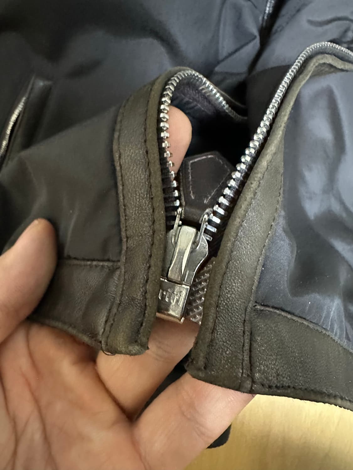 에르메스 02년도 아카이브 가죽 시어링 나일론 자켓 52 상품이미지7