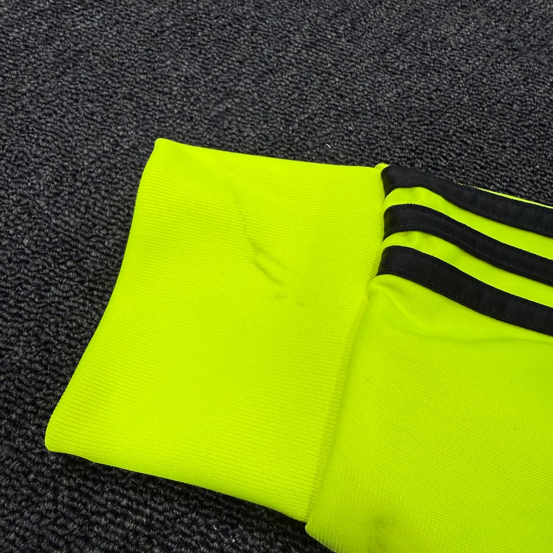 아디다스 x 보어드 에이프 요트 클럽 형광 져지 상품이미지10