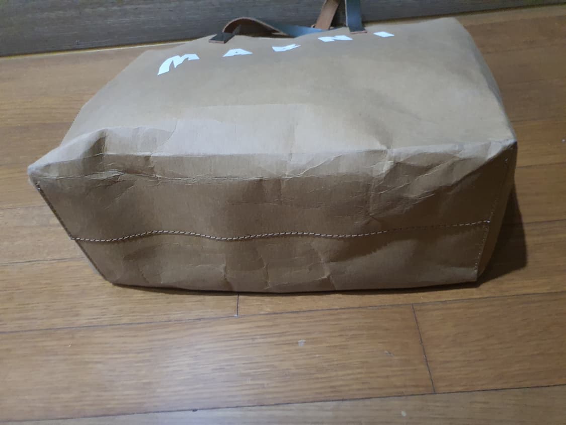 마르니 셀룰로스 토트백 상품이미지5