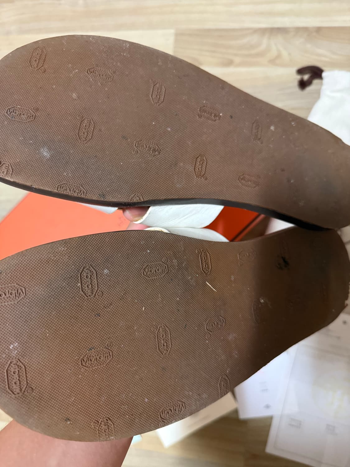 (풀구성)에르메스 이즈미르 화이트  42 상품이미지2