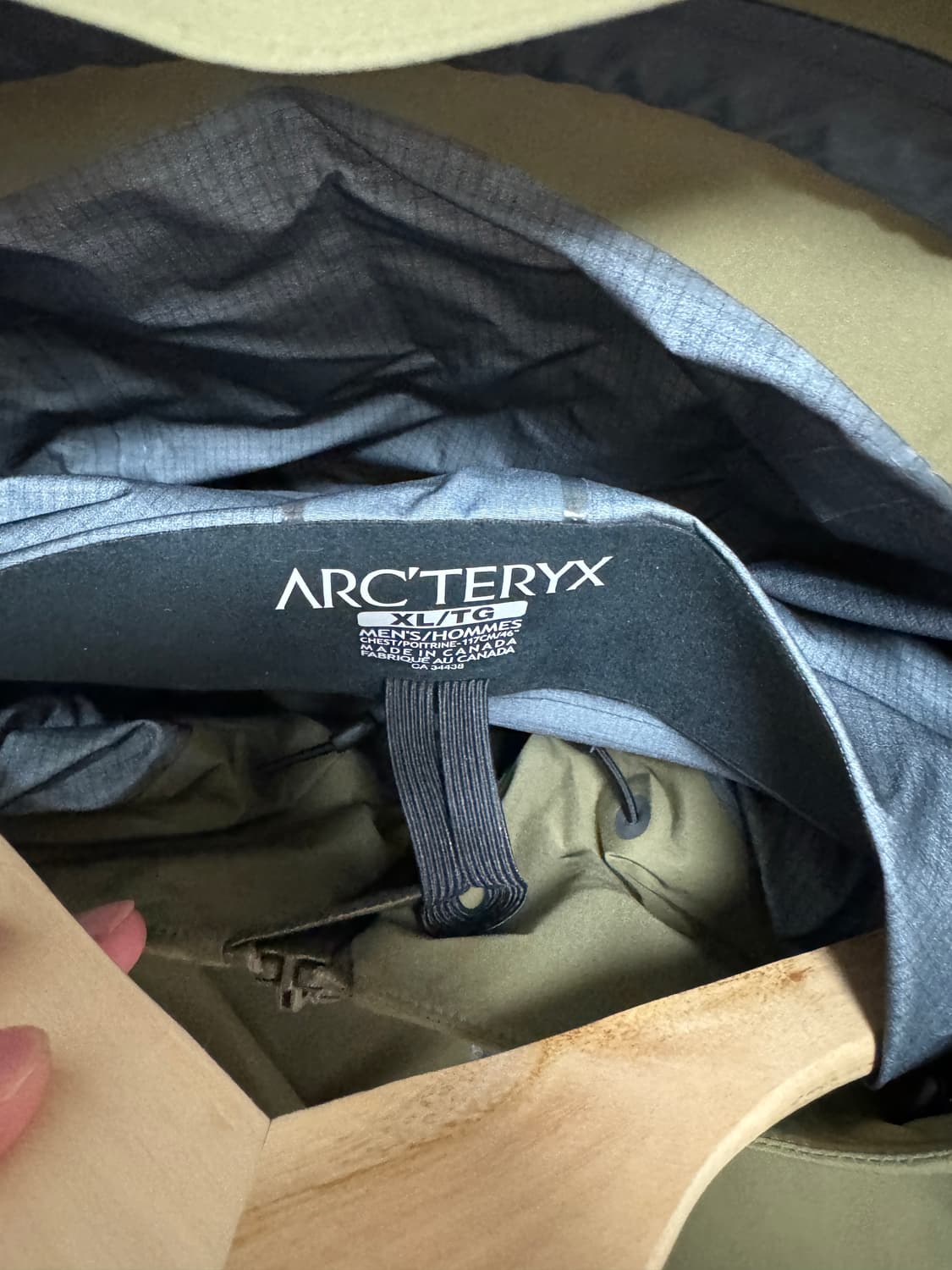 아크테릭스 리프 알파LT 크로커다일 XL사이즈 판매 상품이미지4