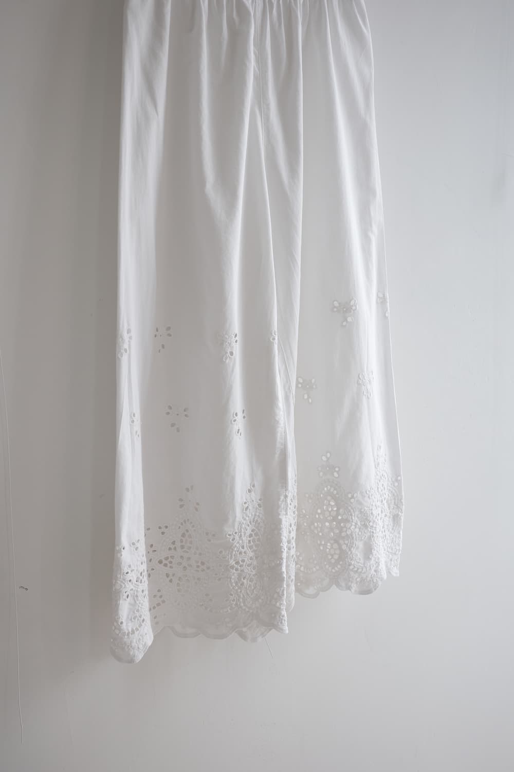  Pure white eyelet lace wide pants 상품이미지8