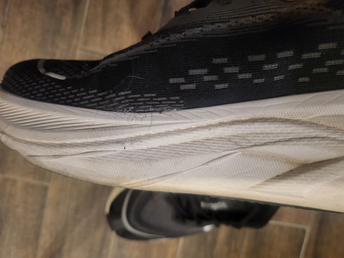 호카 블랙 런닝화 285 상품이미지5