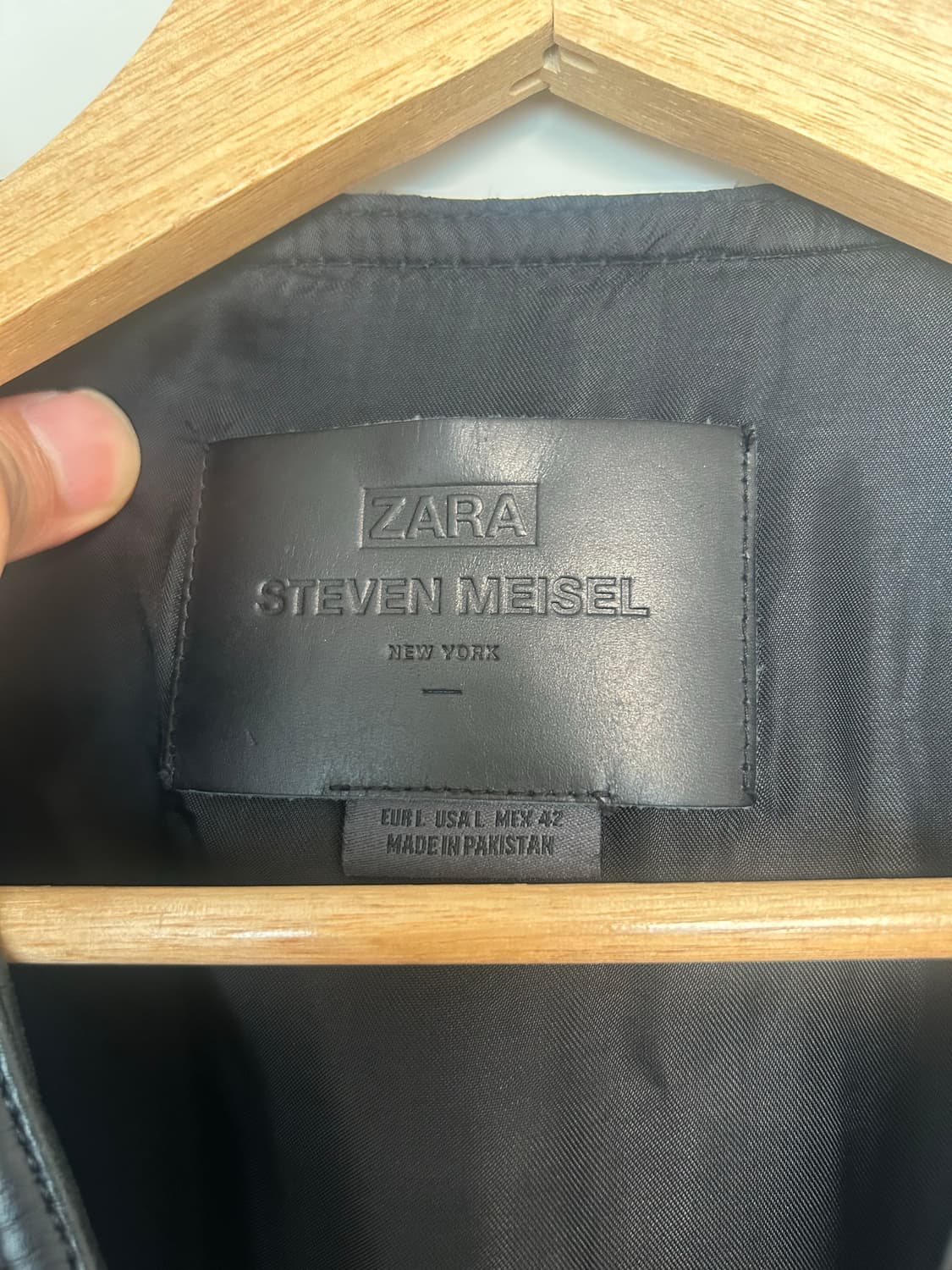 ZARA X STEVEN MEISEL - leather vest 상품이미지7