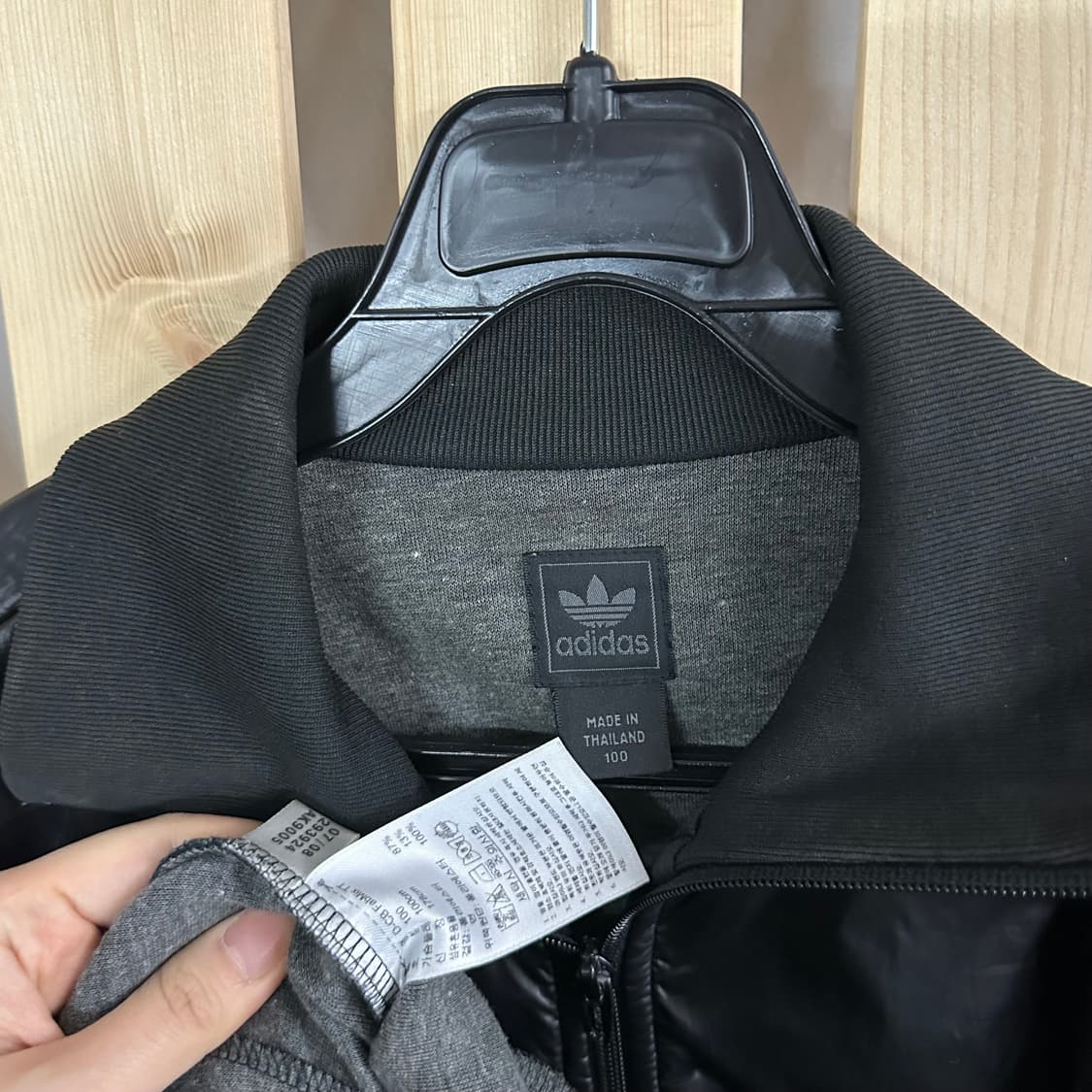 (L) 아디다스 유광 블랙 져지 트랙탑 상품이미지4