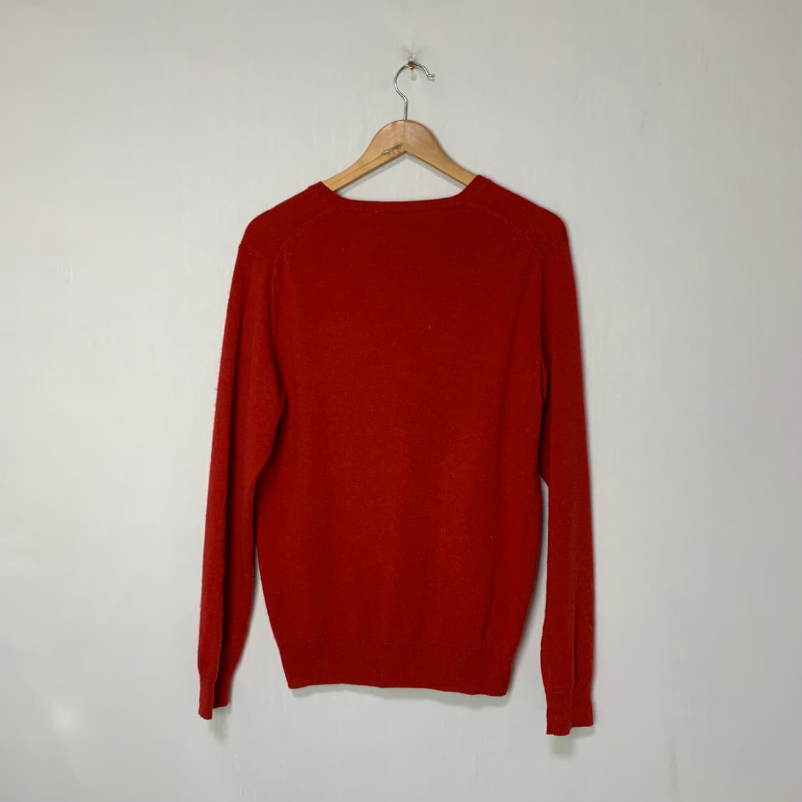 유니클로 V넥 빈티지 니트 레드 캐시미어 100% L 상품이미지5