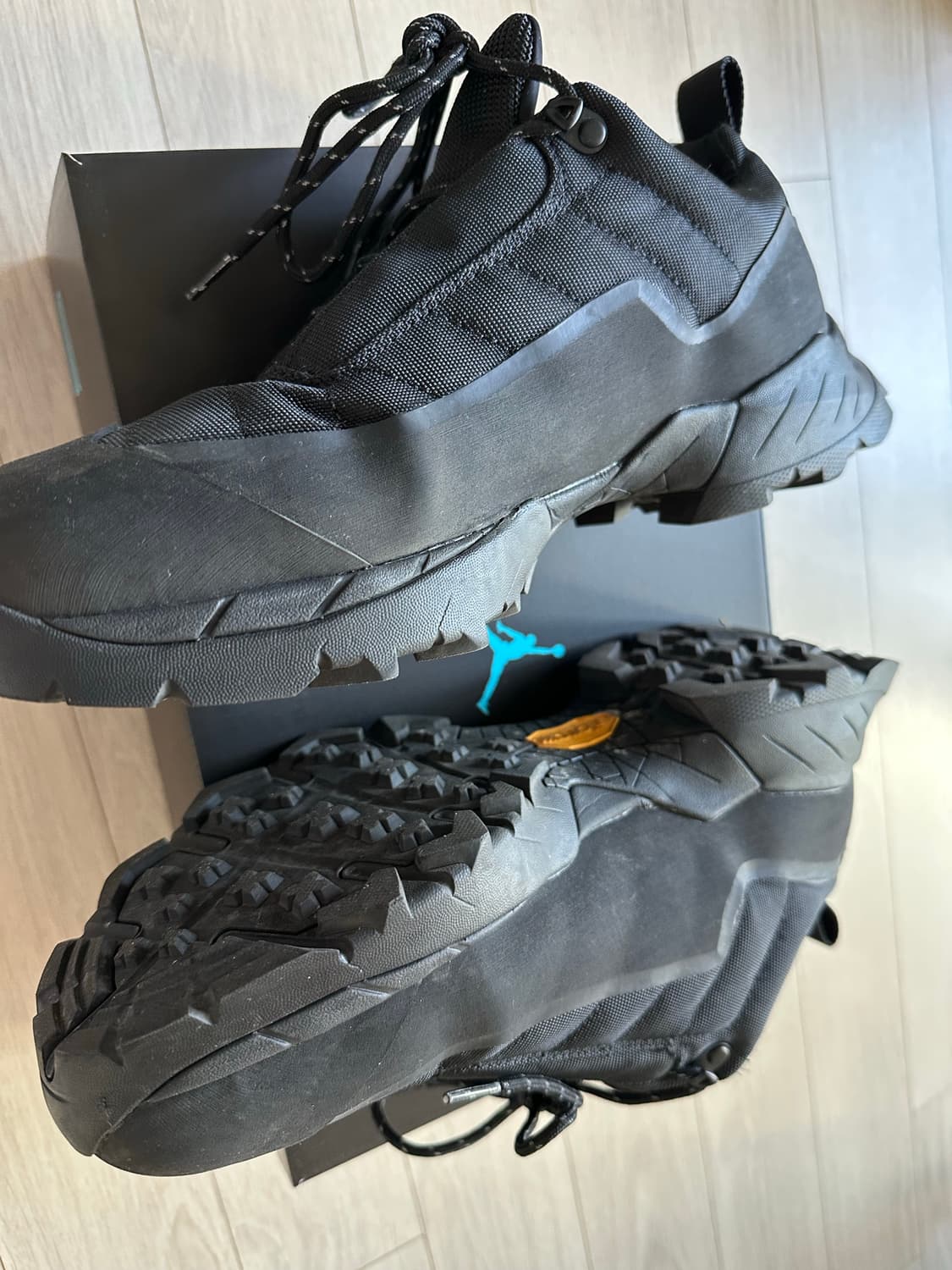 로아 하이킹 카타리나 블랙 상품이미지2