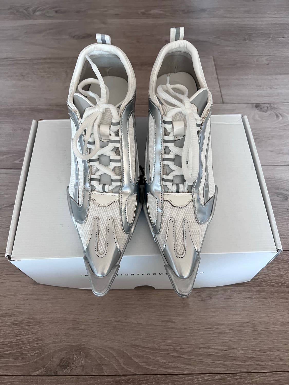 스니커즈힐 240(37) 상품이미지1