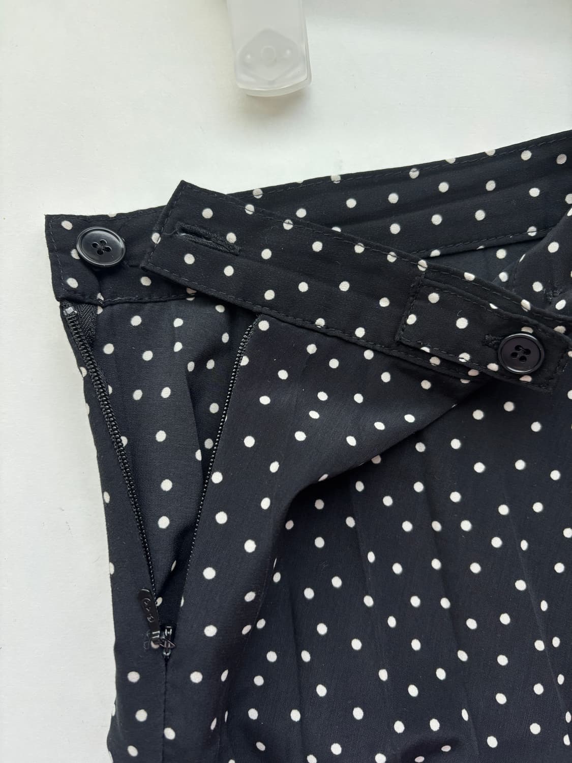 빔즈보이 도트 플리츠스커트 상품이미지4