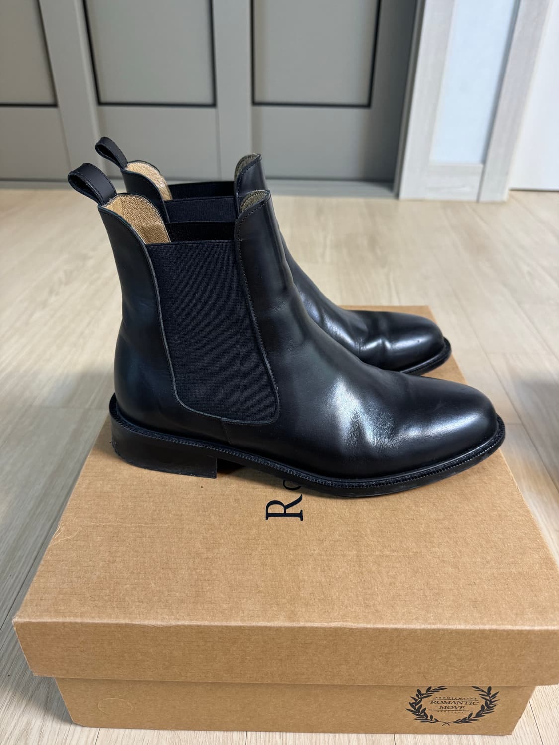 로맨틱무브 첼시부츠245mm 상품이미지3