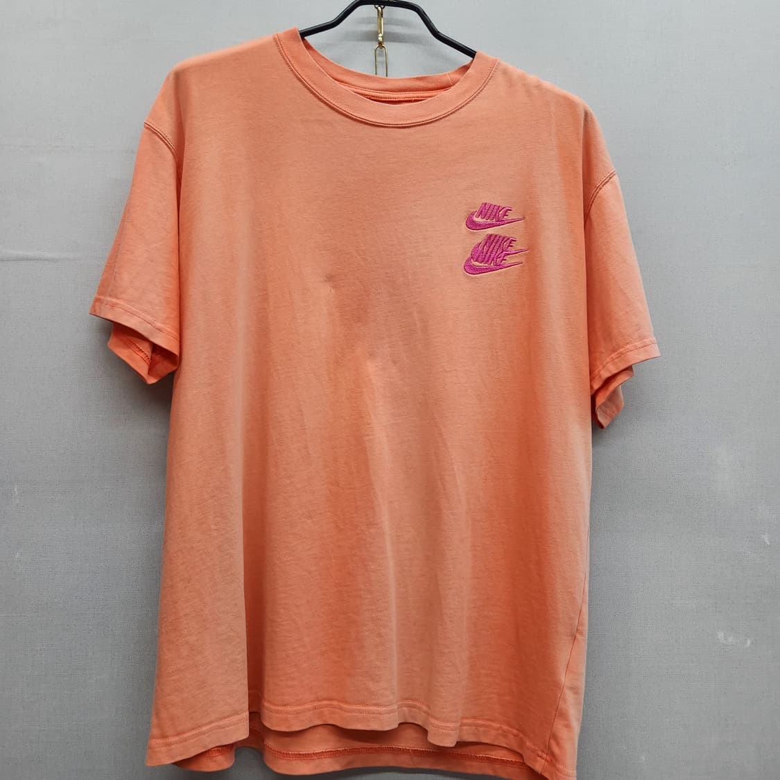 나이키 월드투어 백프린팅 반팔티 XL(L~XL) 상품이미지2