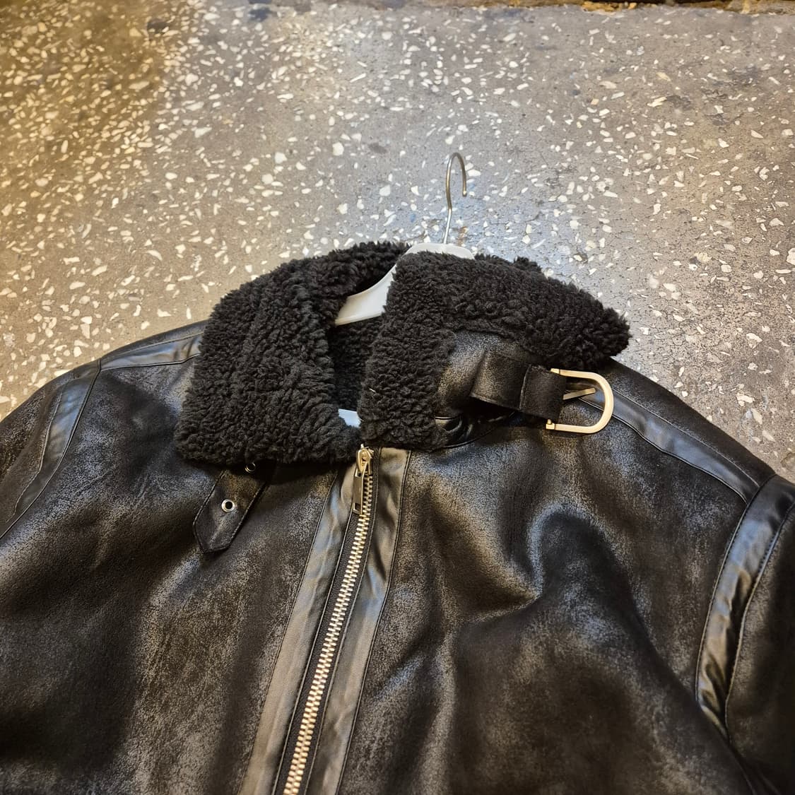 M~L(착샷잇음) 블랙 무스탕자켓  상품이미지9