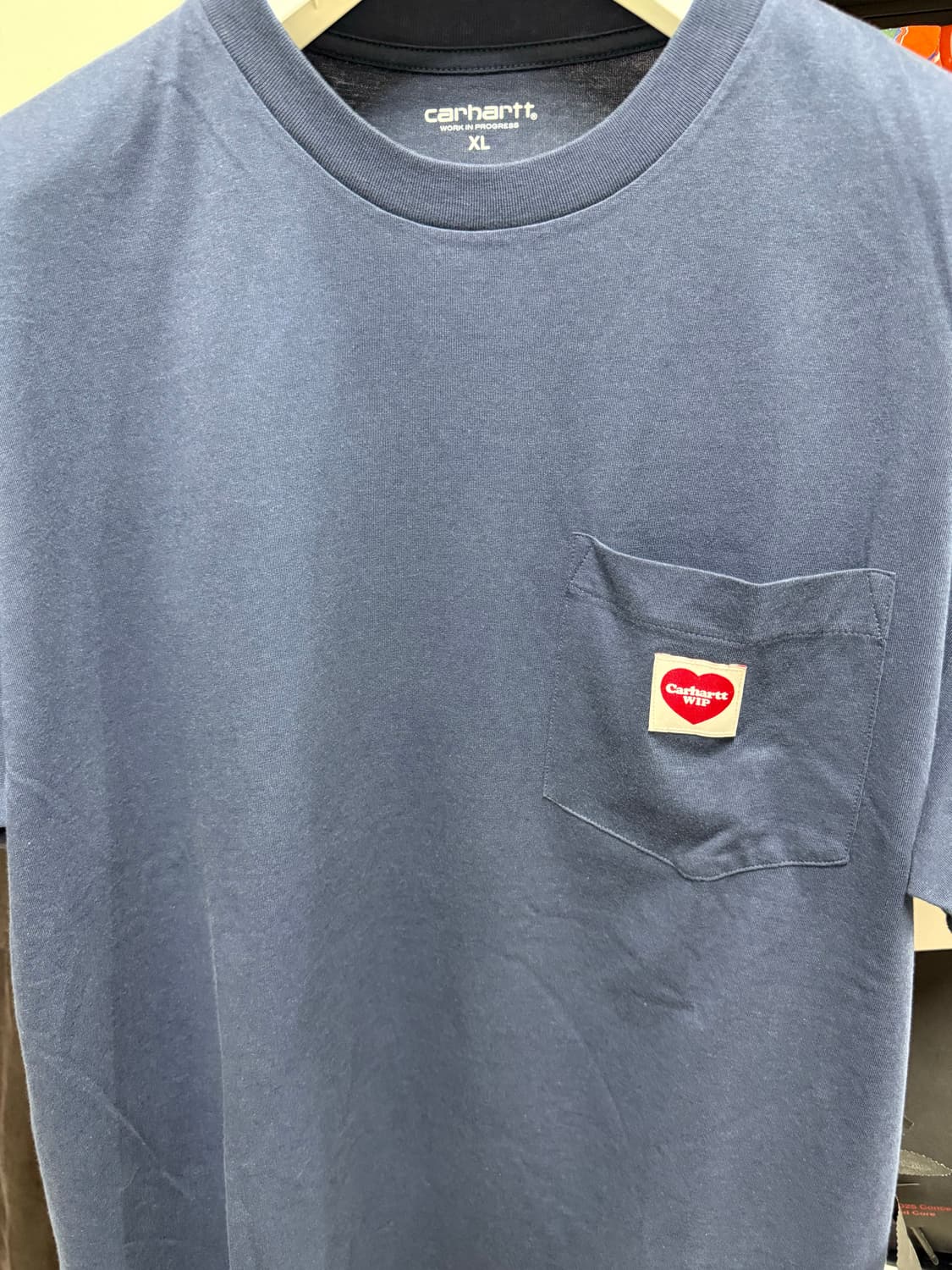 칼하트윕 하트로고 포켓티 네이비 xl 상품이미지1