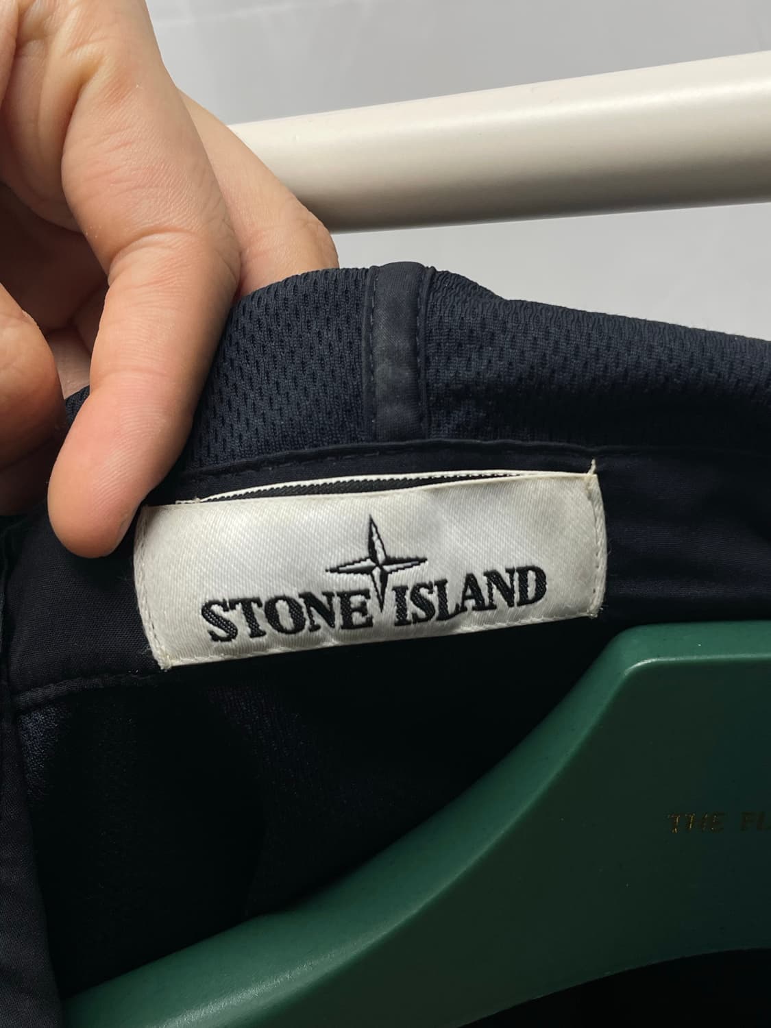 [백화점판] 스톤아일랜드 소프트쉘 후드 바람막이 자켓 [L] 상품이미지5