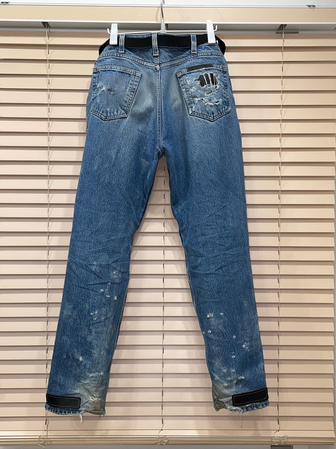 carhartt- battleworn ripped denim 상품이미지7