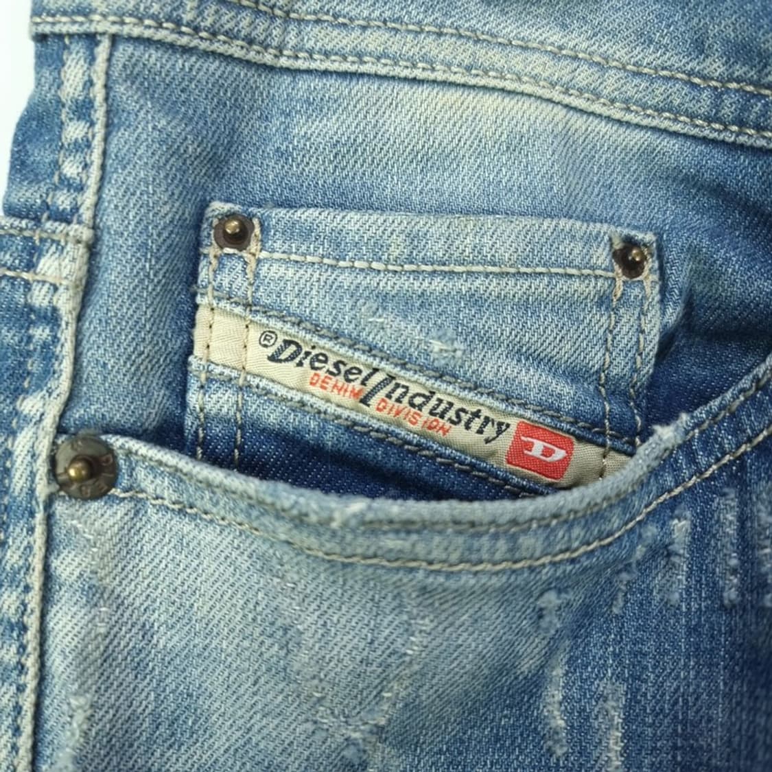 [디젤] 빈티지 워시드 데님 팬츠 청바지 P01441 상품이미지4