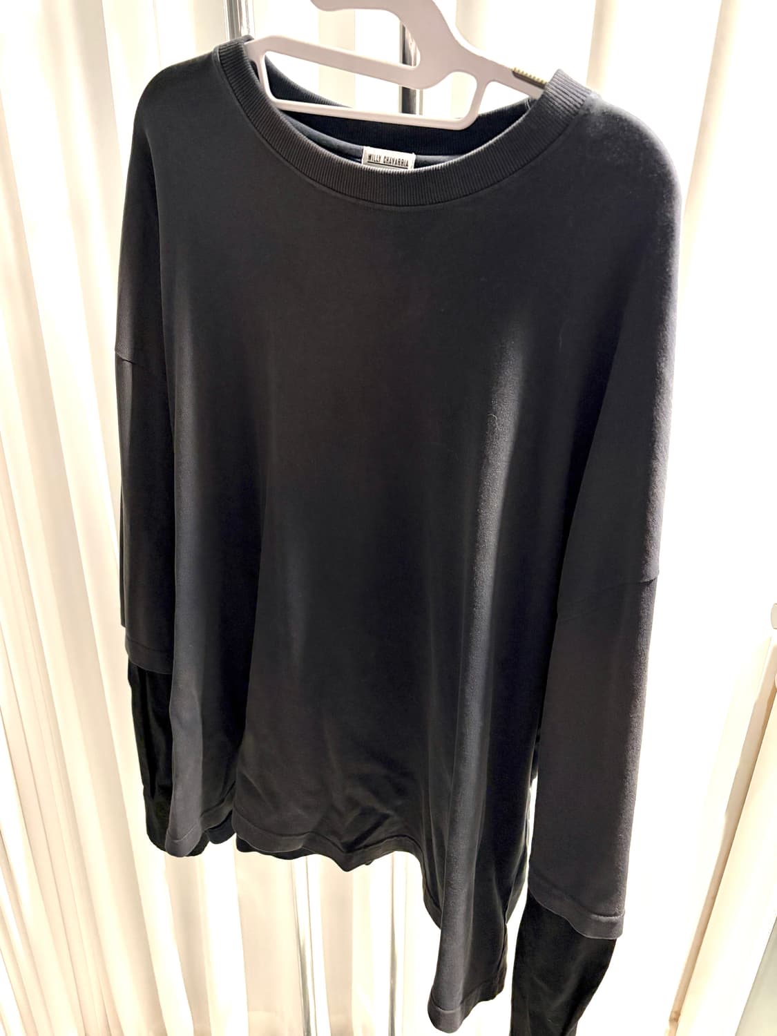 윌리 차바리아 레이어드 셔츠 슬리브 상품이미지1