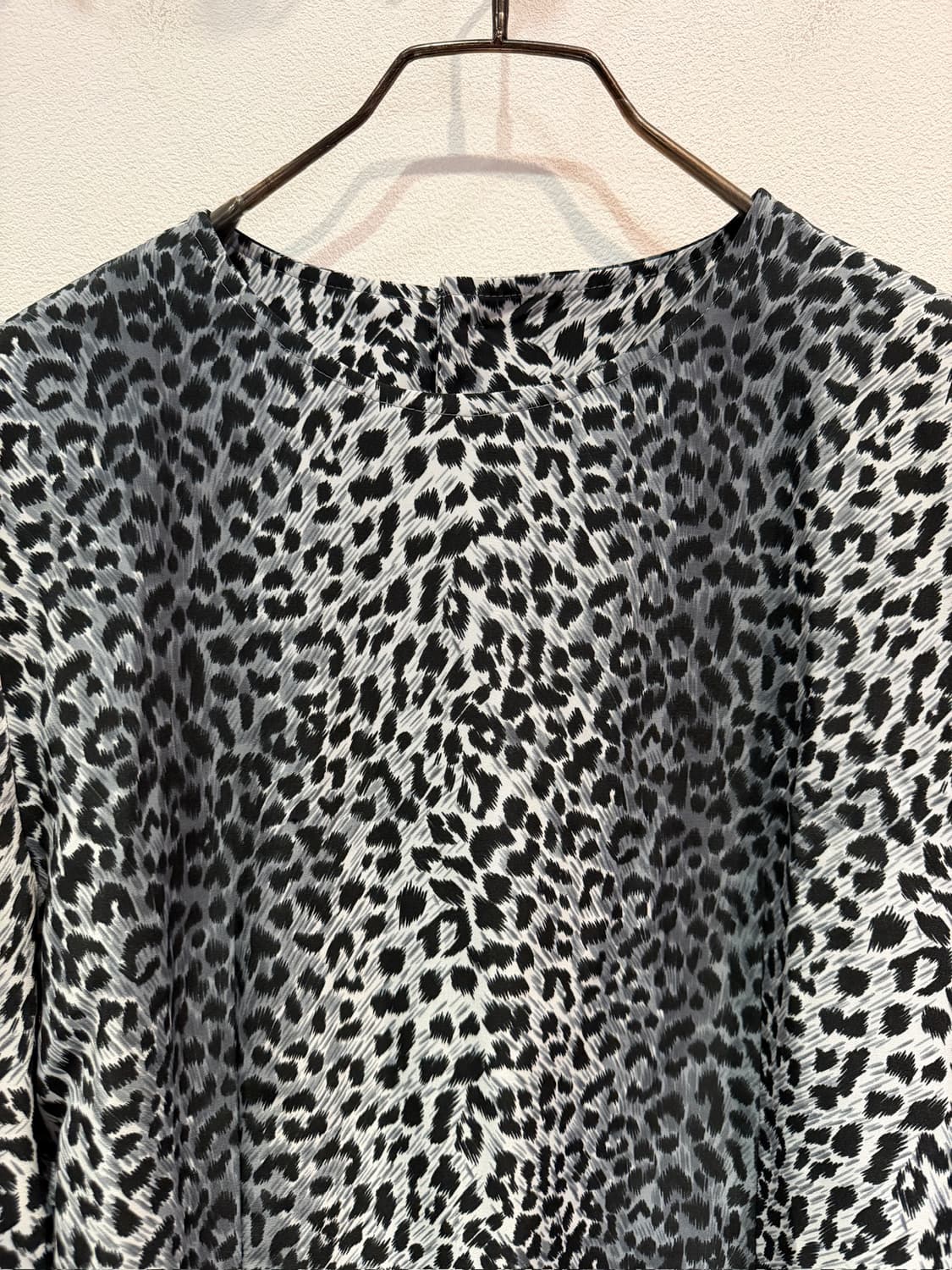 Vintage Leopard Pattern Blouse 상품이미지3