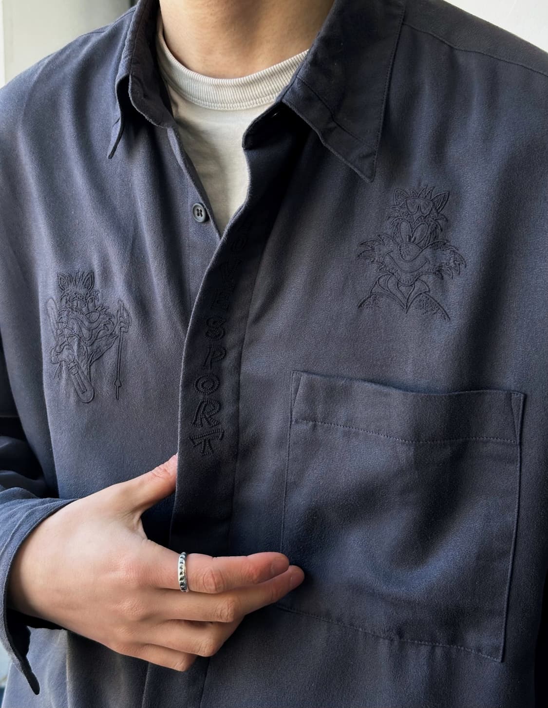 Fake suede fabric design stitch shirt 상품이미지9