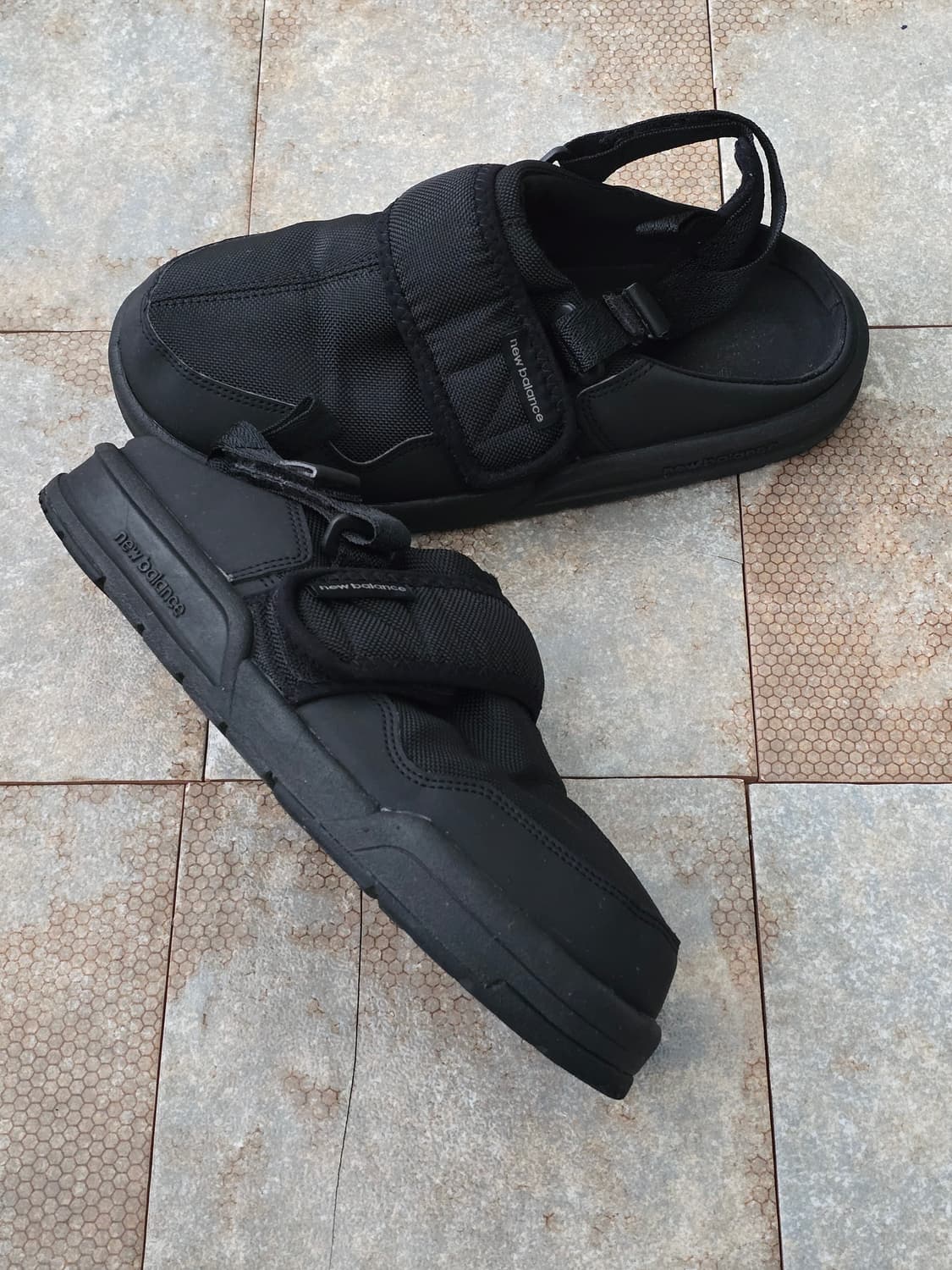 (270)뉴발란스 crv 뮬 블랙 샌들 상품이미지6