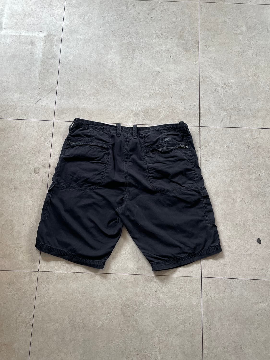 아르마니 익스체인지 블랙 카고 반바지 상품이미지1