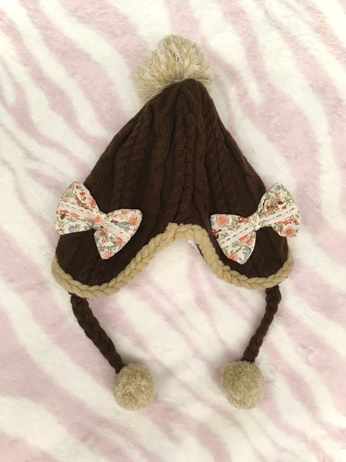 라떼갸루 초코 플로럴 리본 털방울 브라운 니트모자 리즈리사 폼폼이 상품이미지3