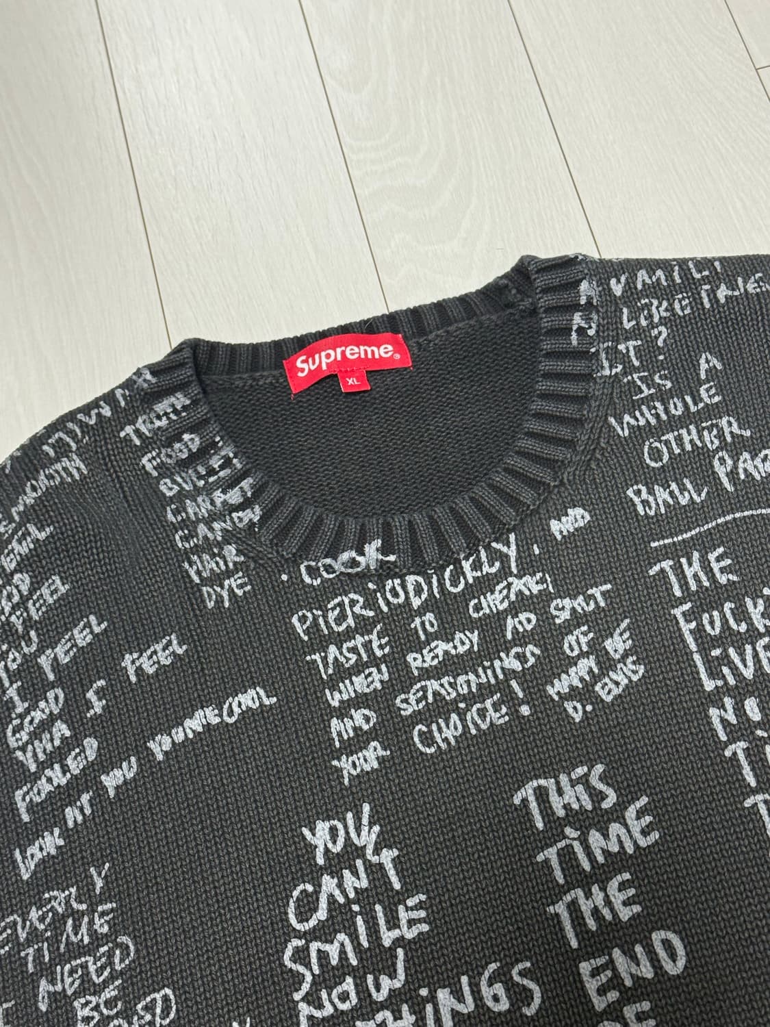 (XL)Supreme Gonz Poems Sweater Black 상품이미지3