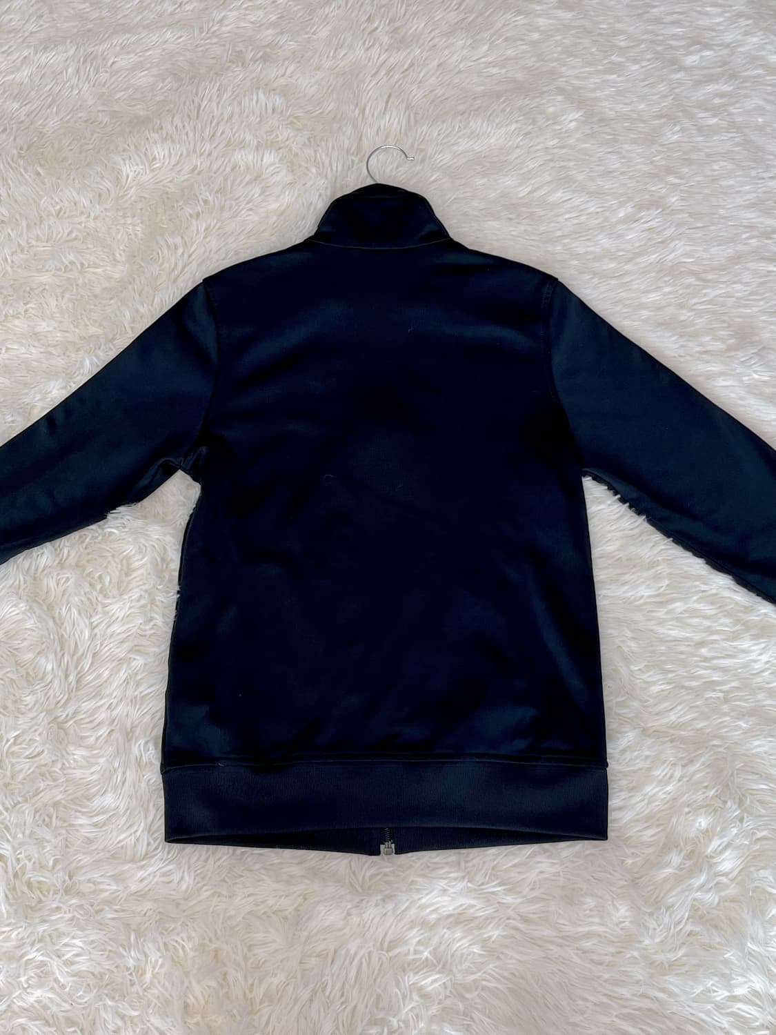 딱붙핏 아디다스 흰검 트랙탑 상품이미지2