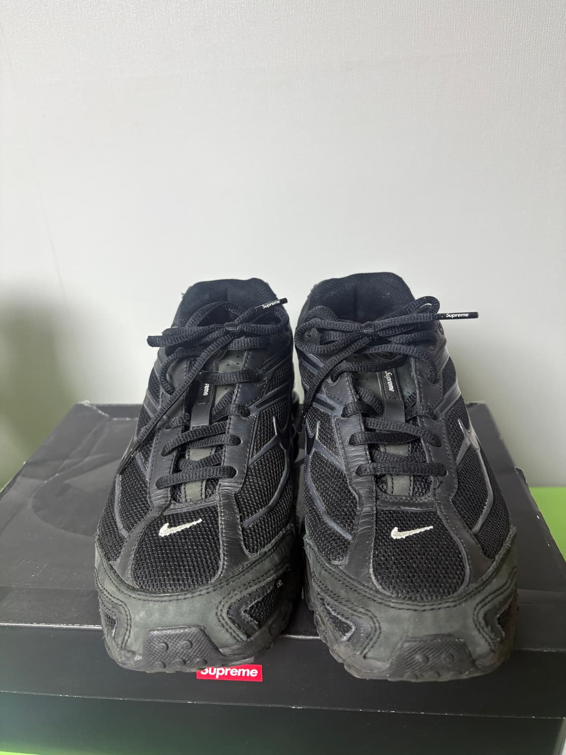 슈프림 나이키 샥스 라이드 2 sp 블랙 260 황금 사이즈 상품이미지2