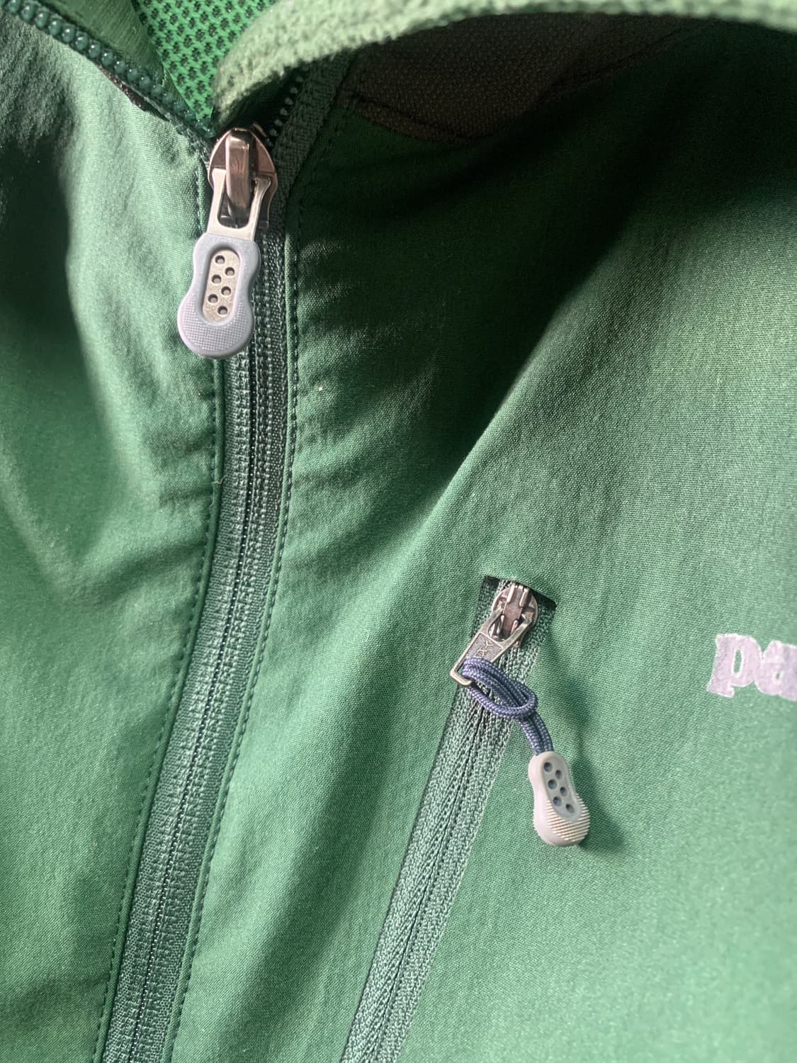 파타고니아 03s 화이트 스모크 자켓 상품이미지4