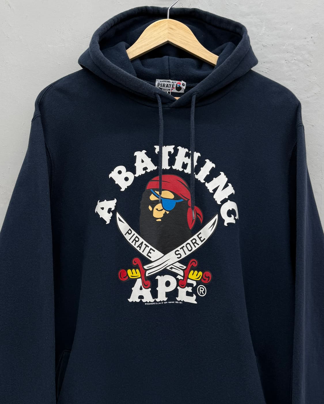 베이프 PIRATES 컬리지 로고 스웻 후디 상품이미지2