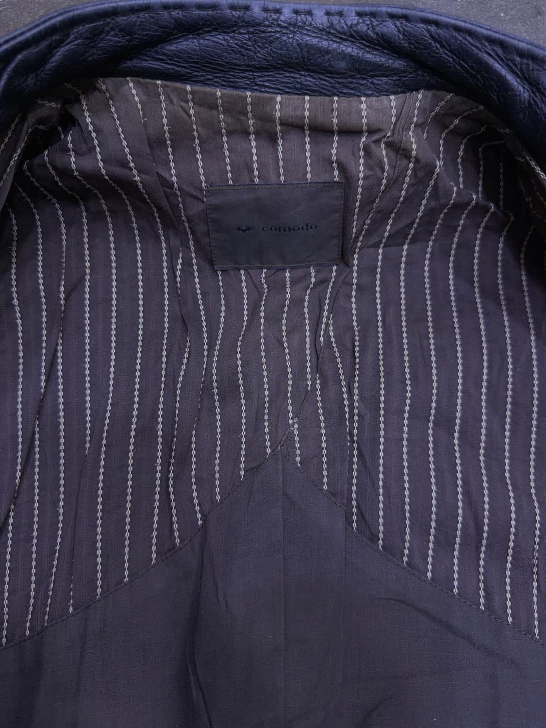 코모도 차이나 싱글 라이더 스티치 라인 소가죽 레더자켓 100 상품이미지9