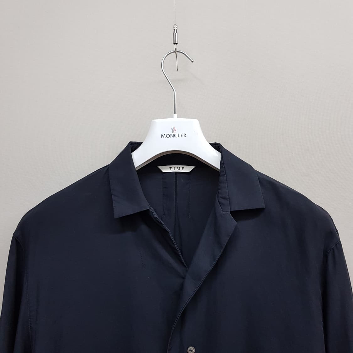 한섬 타임 TIME 2022 오픈카라 버튼 셔츠 100사이즈 상품이미지2